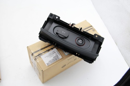 Nakładka gniazda Audi 4G0919565A