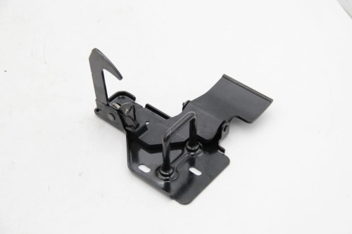 Rygiel maski zamek VW 6Q0823480D