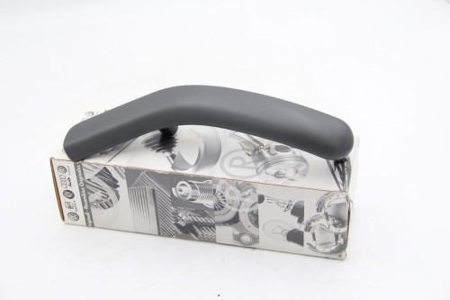 Uchwyt klamki miseczka prawa Seat 6L0867198A