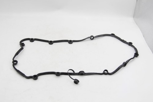 Uszczelka pokrywy zaworów str prawa Audi 079103483K