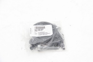 Zestaw elementów mocujących do drzwi tył Audi Q7  4L0098620