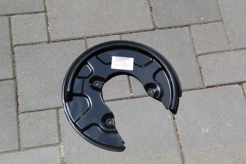 Blacha osłaniająca tarcze hamulcową str lewa Audi A4 8E0615611S
