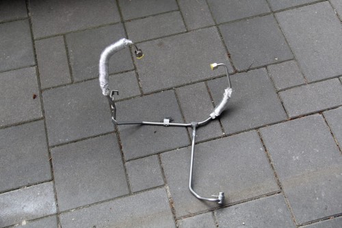 Rurka wodna wąż przewód turbo Audi 059121598L