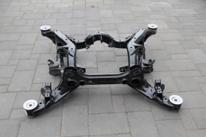 Wózek sanki podpora zespołu napędowego tył Audi Q7  7L8599030E