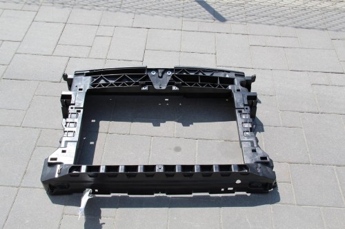 Wzmocnienie przednie z uchwytem chłodnic pas przedni VW Caddy 2K5805588