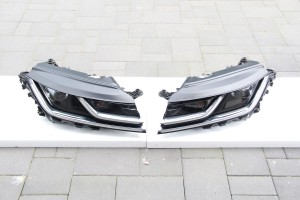 Komplet reflektorów przód VW Arteon 3G8941035, 3G8941036