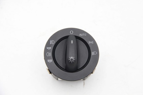 Włącznik przełącznik świateł Audi 4F1941531D