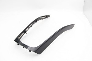 Ramka dekor osłona konsoli tunelu środkowego Audi A5  8K0863305H