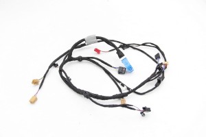 Wiązka przewodów tapicerki drzwi lewy przód Audi A4  8W0971035FB