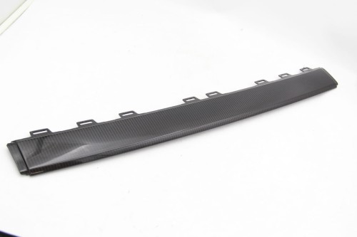 Listwa dokładka środkowa w zderzak przedni CARBON Audi RSQ8 4M8807541D