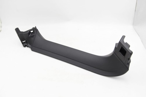 Nowa osłona klapy lewy tył Audi Q8 e-tron 4KE867607