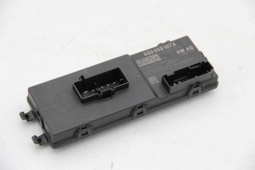 Moduł sterownik klapy bagażnika VW 5Q0959107A