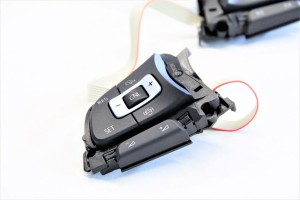 Zestaw przycisków kierownicy wielofunkcyjnej Volkswagen 5G0959442AA