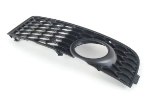 Oryginalna prawa kratka zderzaka AUDI A4 B6 s-line 8E0807682C