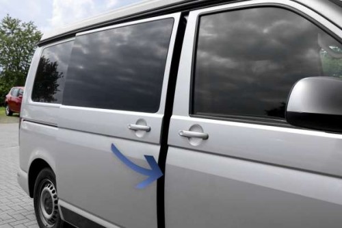 40200-komplettset-soft-close-komfortschlie-C3-9Fen-zuziehhilfe-schiebetuer-fuer-vw-t6-1DjT9cCq3WahFc_600x600.jpg
