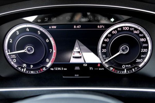 Asystent Parkowania PLA VW Passat B8.jpg