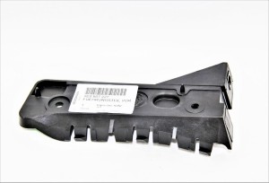 Mocowanie ślizg zderzaka lewy przód Audi A4 B6 8E0807227