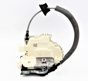Zamek drzwi lewy tył Audi 4G0839015G