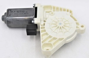 Silnik podnośnika szyb Audi Skoda VW 80A959811