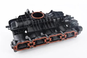 Kolektor ssący VW 06L133201FB