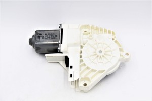 Silniczek podnośnika szyb Audi Skoda VW 8K0959811A