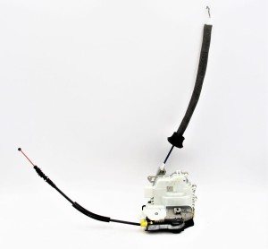 Zamek drzwi lewy tył Audi 8K0839015F