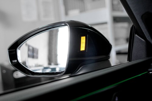 Zestaw asystenta zmiany pasa ruchu Audi side assist Audi A6 4A