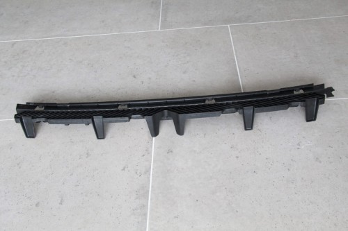 Ślizg Zderzaka Tył VW Passat B8 3G9807863