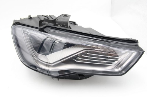 8V0941034 Przedni reflektor prawy FULL LED Audi A3 S3