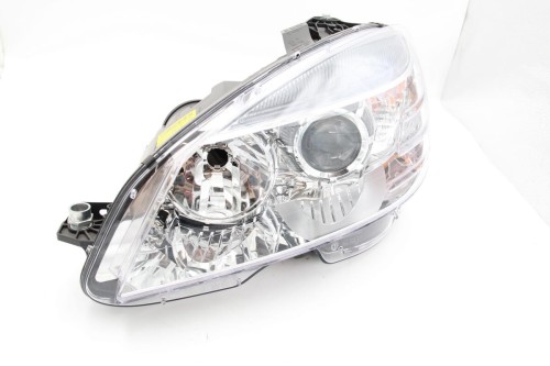 A2048200161 Nowy Przedni reflektor lewy Mercedes C W204