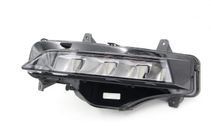 Światło Halogen przedni lewy Skoda Octavia IV  5E3941699 (1)