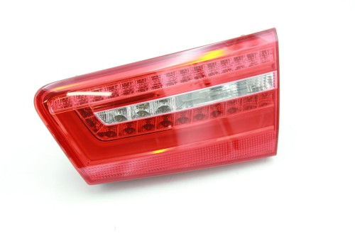Tylna prawa lampa Audi A6 C7 Avant 4G9945094B (2)