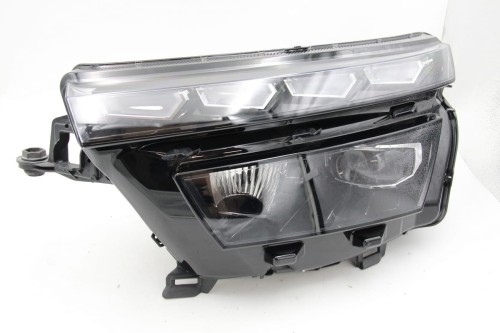 658941015B Nowy przedni reflektor lewy Full Led Skoda Kamiq (1)