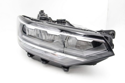 3G1941036P Przedni reflektor prawy Full Led VW Passat B8 lift (1)