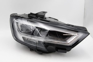 8V0941036 Przedni reflektor prawy Matrix-Beam Audi A3 S3 (1)