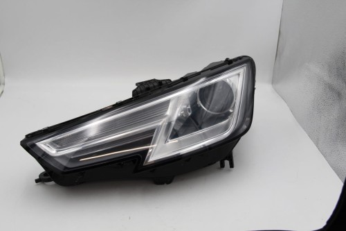 8W0941005 Przedni reflektor lewy Audi A4 B9 (2)