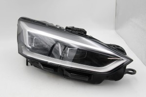 8W6941036E Przedni reflektor prawy Matrix-Beam Audi A5 II (1)