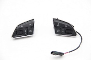 Zestaw przycisków wielofunkcji kierownicy Audi A8  4H0951523C