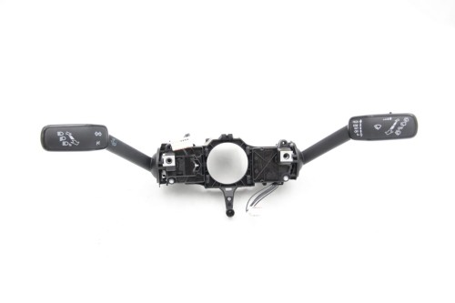 Przełącznik zespolony kierownicy VW 5Q1953521E