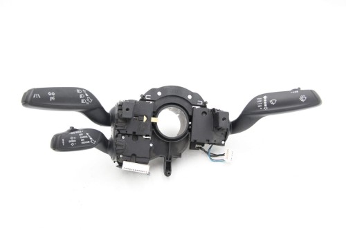 Przełącznik zespolony kierownicy tempomatu Audi A6 4G8953502P