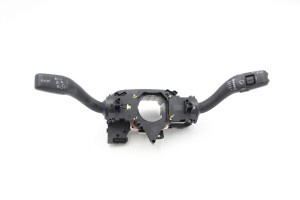 Przełącznik zespolony kierownicy  Audi A6   4F0953549E