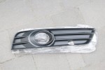 Kratka wlotu powietrza Audi A3  8P0807681L