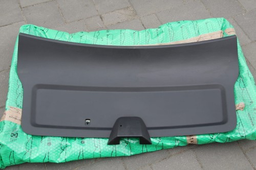 Tapicerka tylnej klapy Skoda Fabia 6V9867975D
