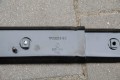 Poprzeczka pod podłogę mocowanie osłony skrzyni biegów VW Touareg 7P0825949C
