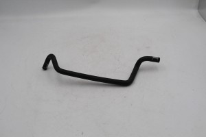 Wąż cieczy chłodzącej Audi A6  4F0121107AH