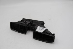 Kierownica powietrza środek Audi  4G1819389A